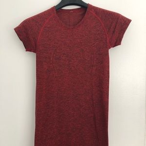 Lululemon Swiftly Tech Shirt Sleeve Crew